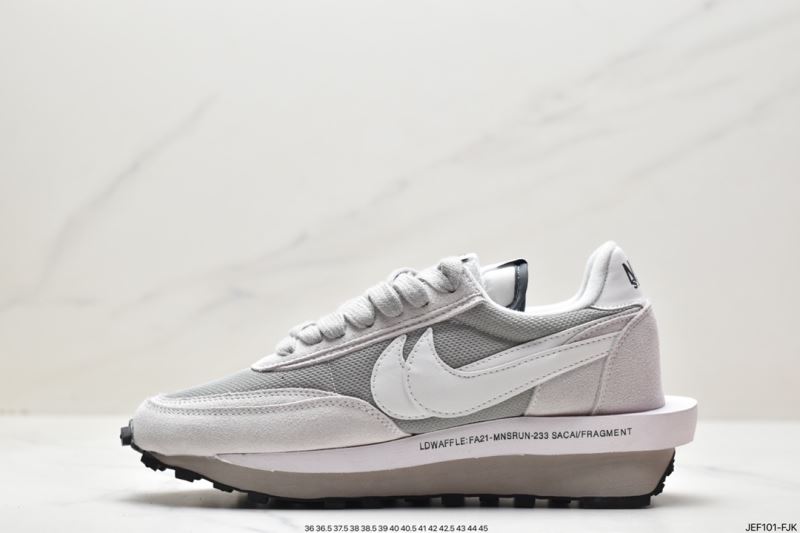 Sacai X Nike regasus vaporrly